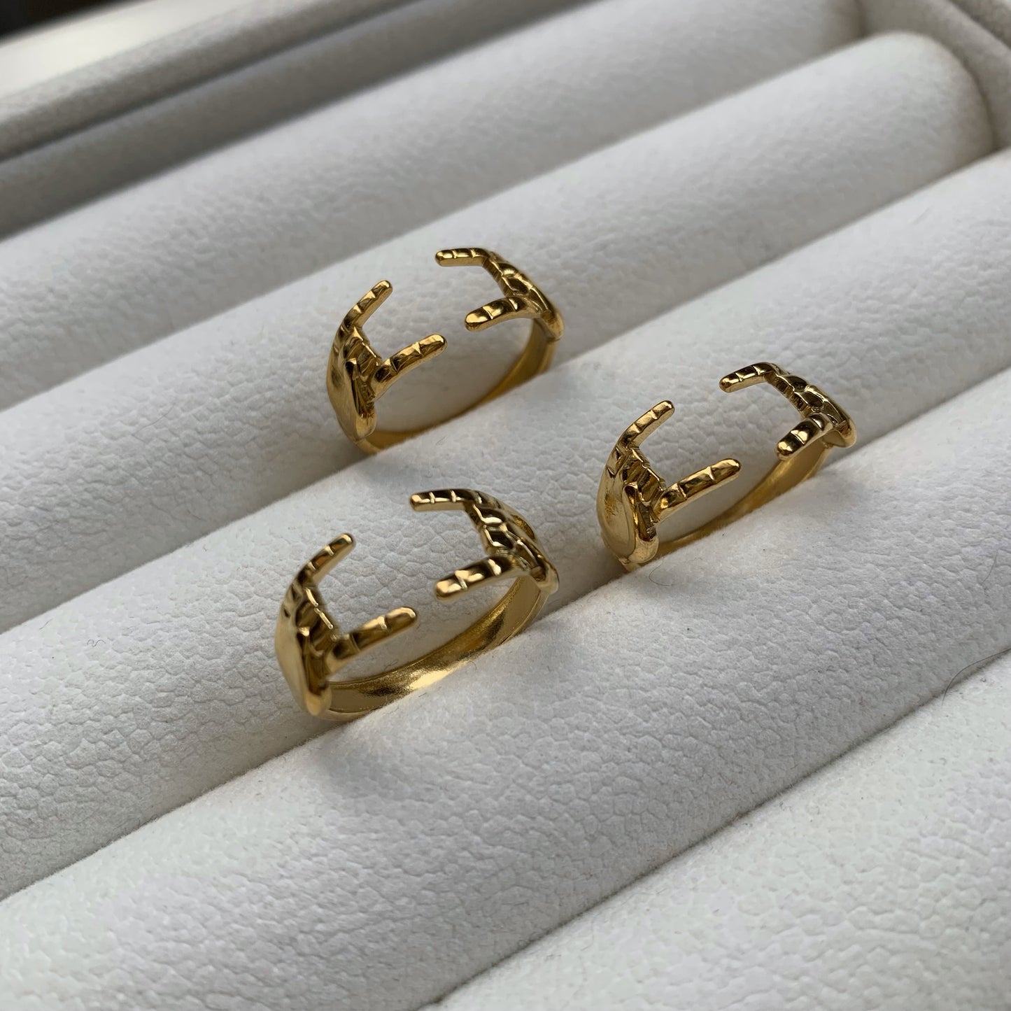 ANELLO SCARAMANTICO - Acciaio inossidabile