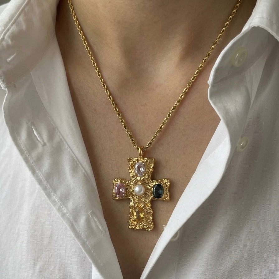 BAROQUE CROSS NECKLACE - Acciaio inossidabile