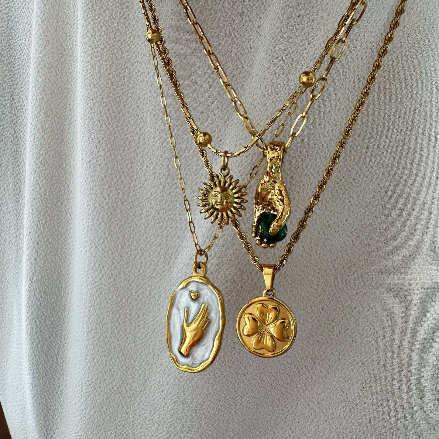 WHISPERING CLOVER NECKLACE - Acciaio inossidabile