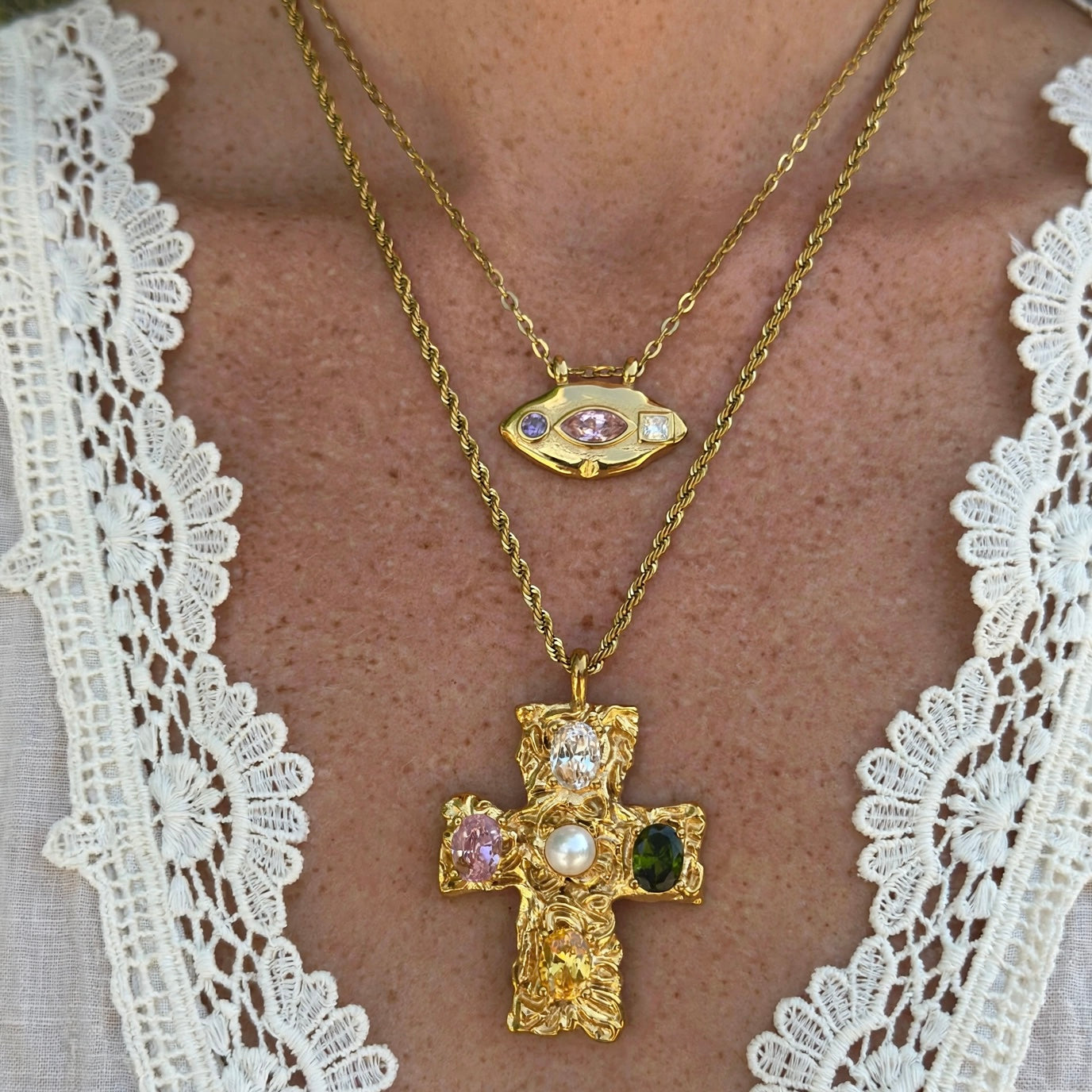 BAROQUE CROSS NECKLACE - Acciaio inossidabile