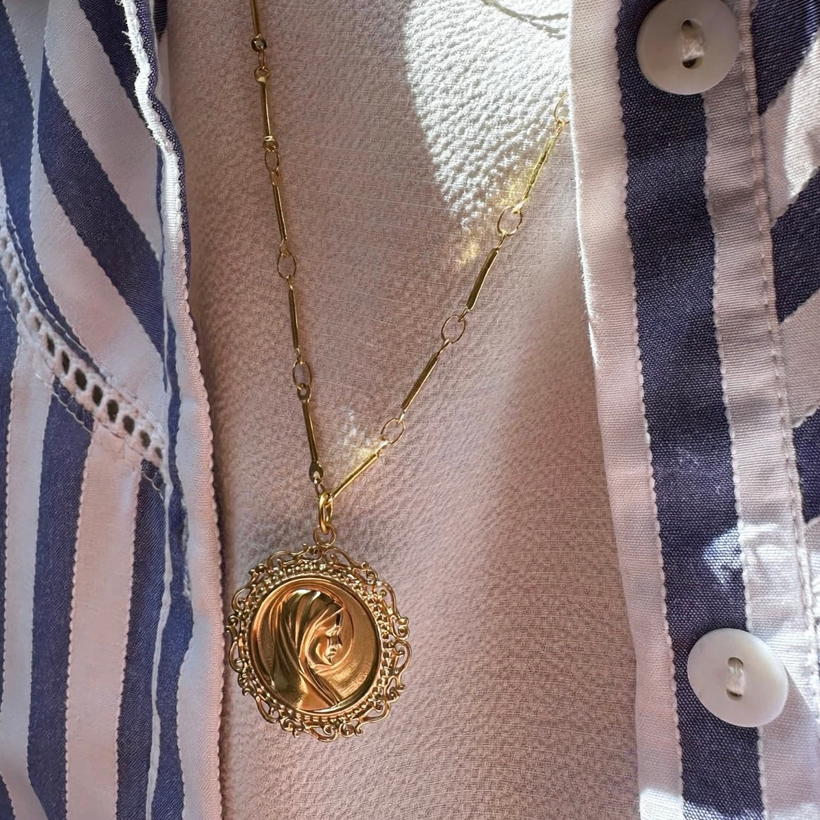 SACRED MEDAILLON CHAIN - Acciaio inossidabile