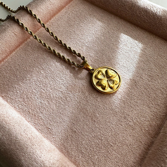 WHISPERING CLOVER NECKLACE - Acciaio inossidabile