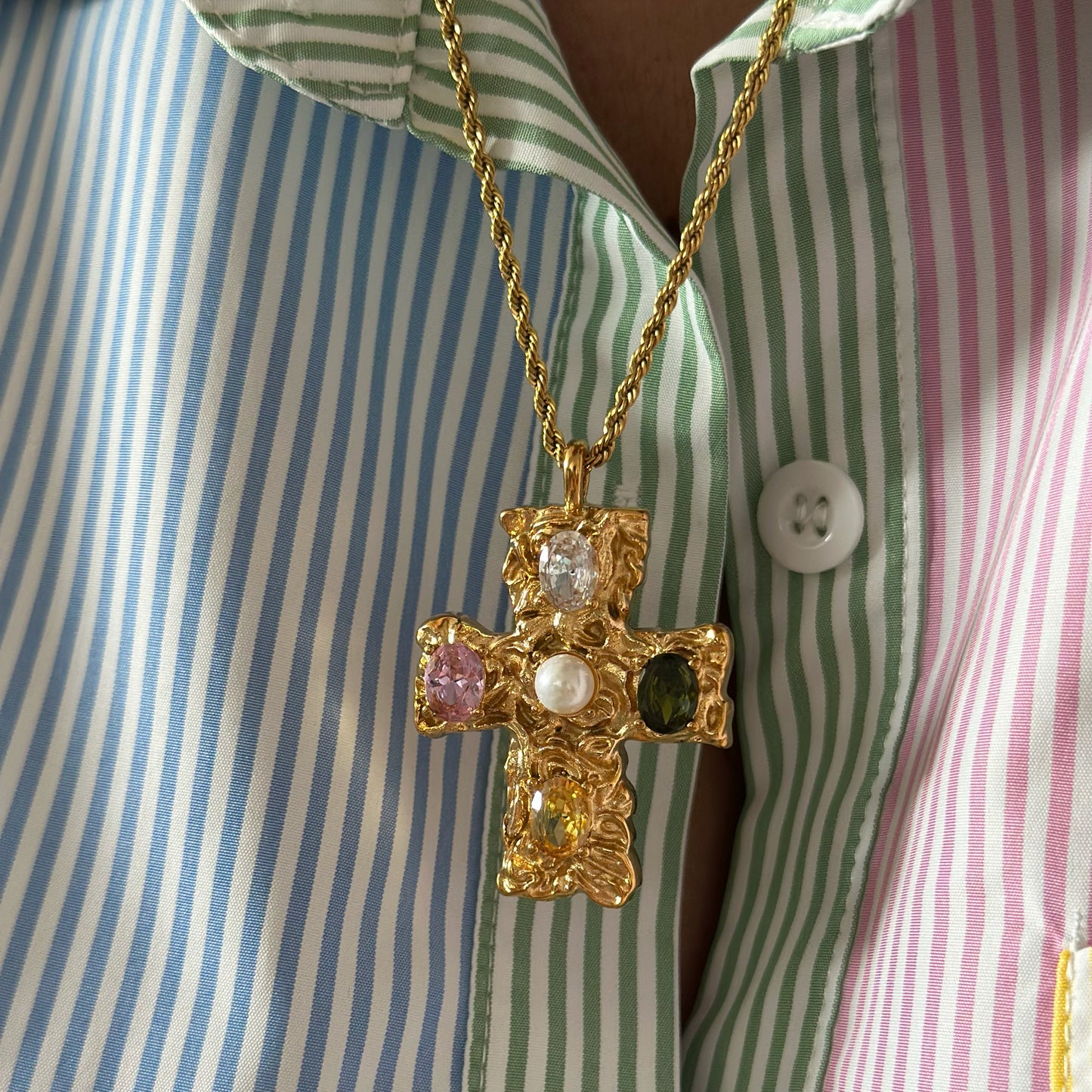 BAROQUE CROSS NECKLACE - Acciaio inossidabile